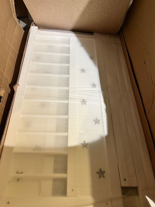 Ново бебешко креватче