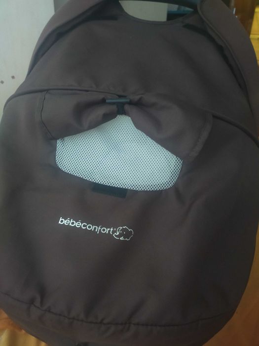 Бебешко кошче bebecomfort за бебе до година и няколко месеца