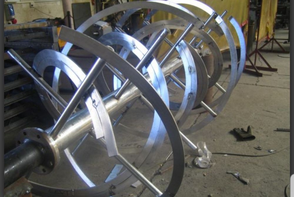 Шнекове, транспортни ленти, конвеери