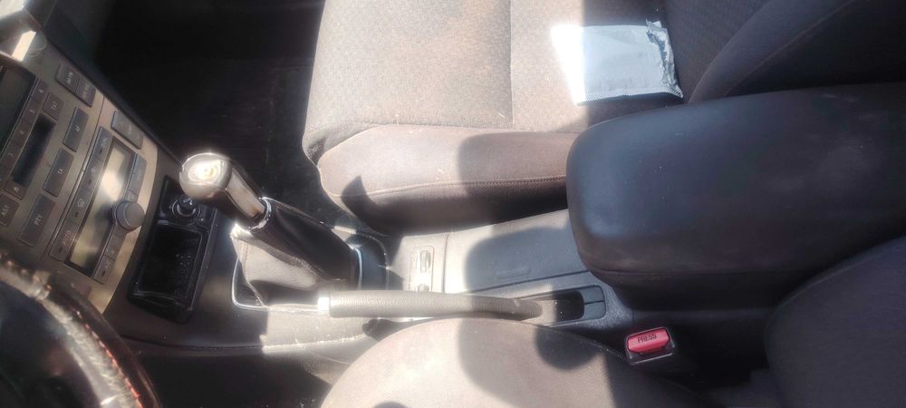 Toyota Avensis 2.0 d4d, Тойота Авенсис на части!!
Юни 2004