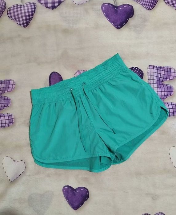 Нови панталонки на H&M и JUNONA