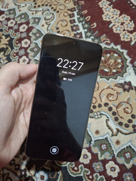 Honor X9D ideal holatta