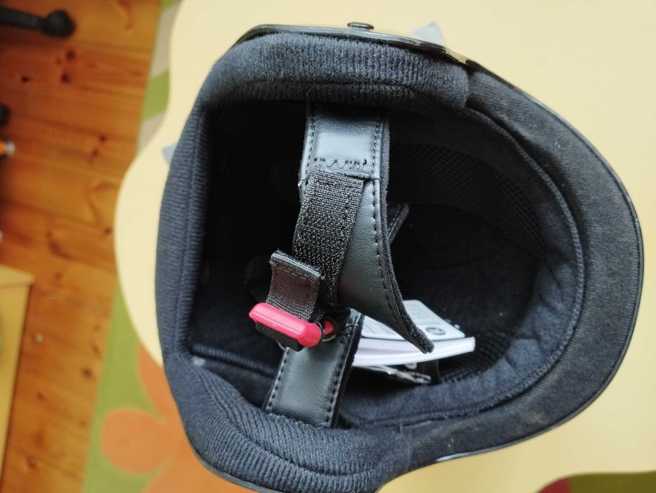 Ски каски Alpina и Rosignol