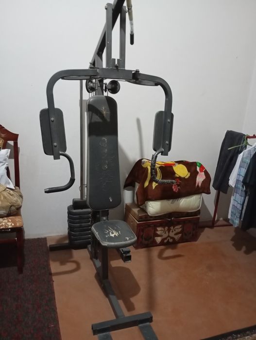 Сотилади  срочно