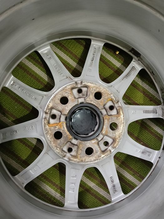 Vând set jante impecabile