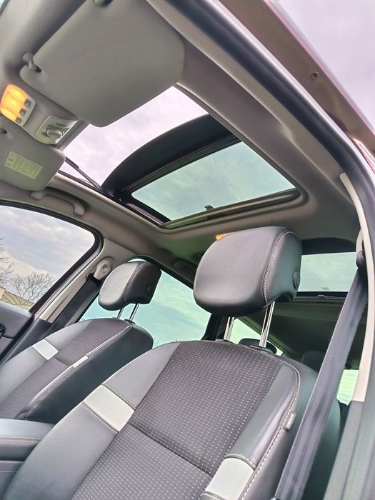 Renault Grand Scenic 2014 1.5 DCI 110 CP Automată Recent Adusă