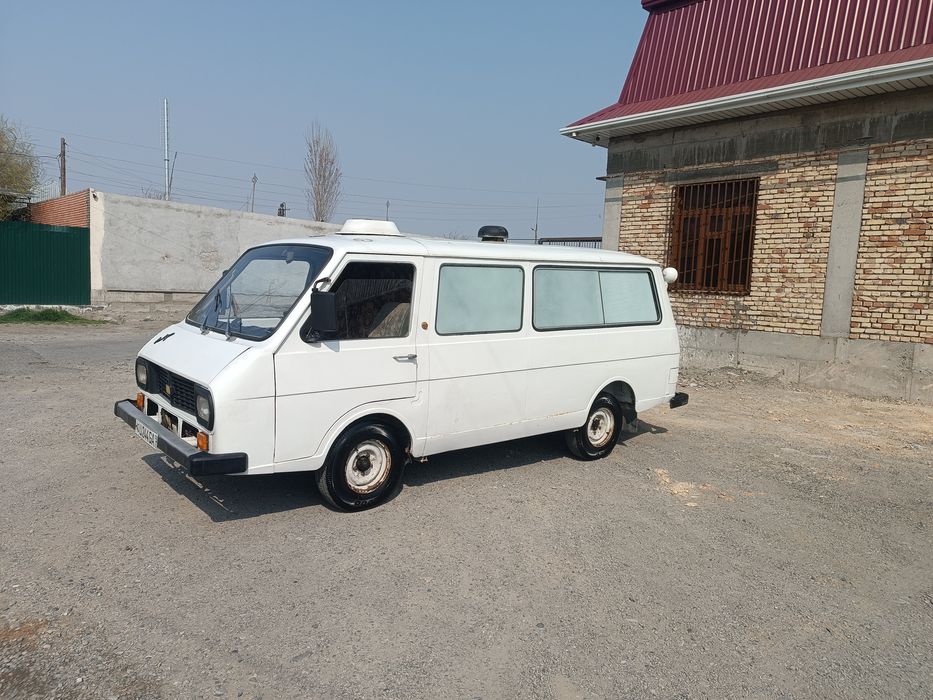 Машина Раф  1995 йил .