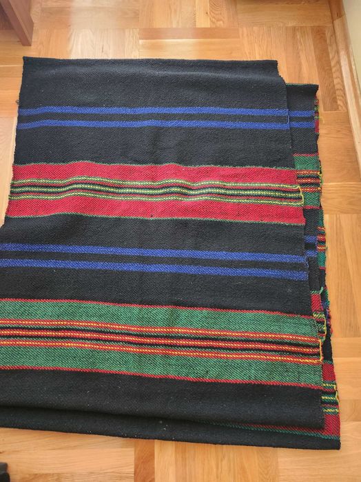 Ръчно тъкани вълнени черги