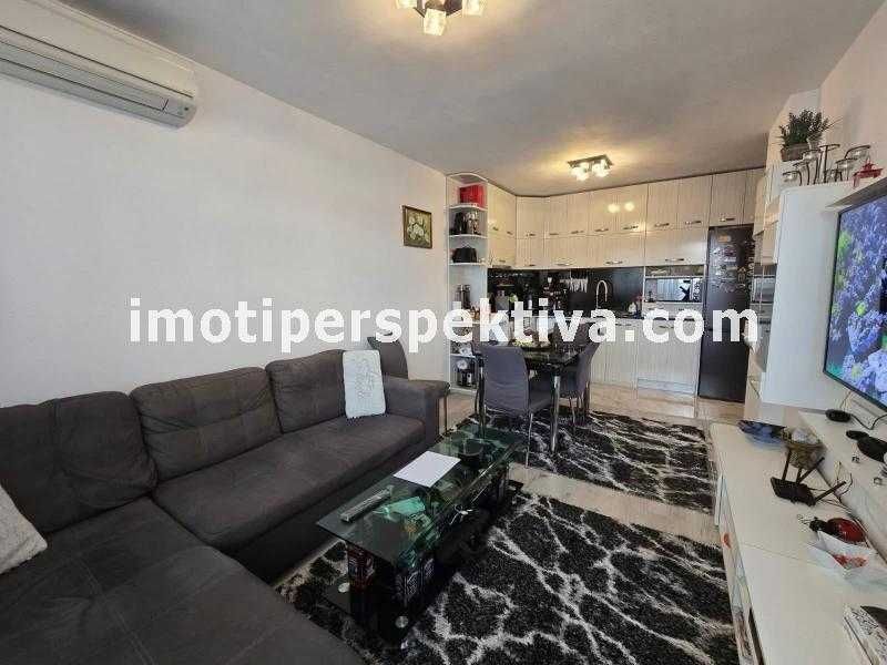 Продава се Тристаен апартамент в Пловдив, Кючук Париж - 74 кв.м за 1879 €/кв.м - Снимка #3
