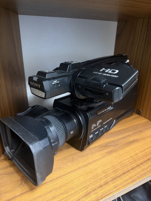 Камера Sony MC2500