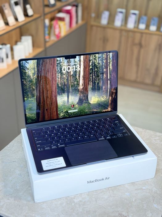 MacBook Air M4 16GB / 256GB PhoneLab