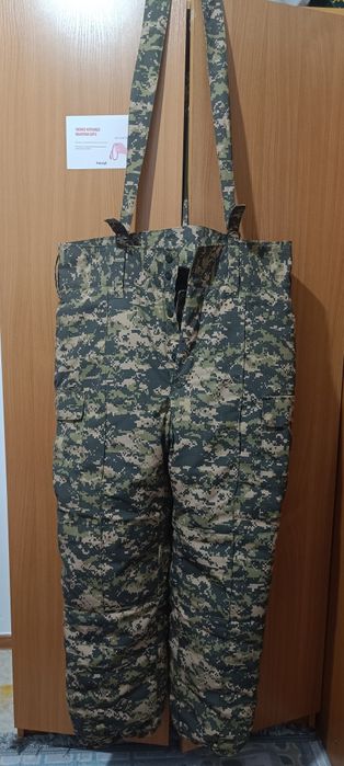 Продам утеплённые военные штаны