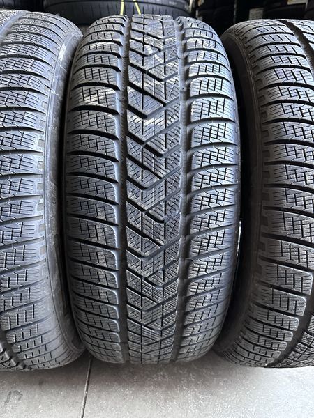 235/55/19 PIRELLI 4бр