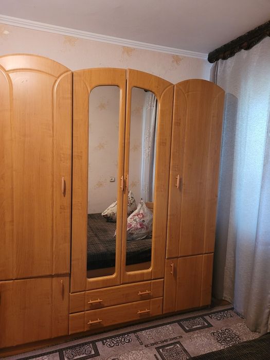 Спальный гарнитур в отличном состоянии