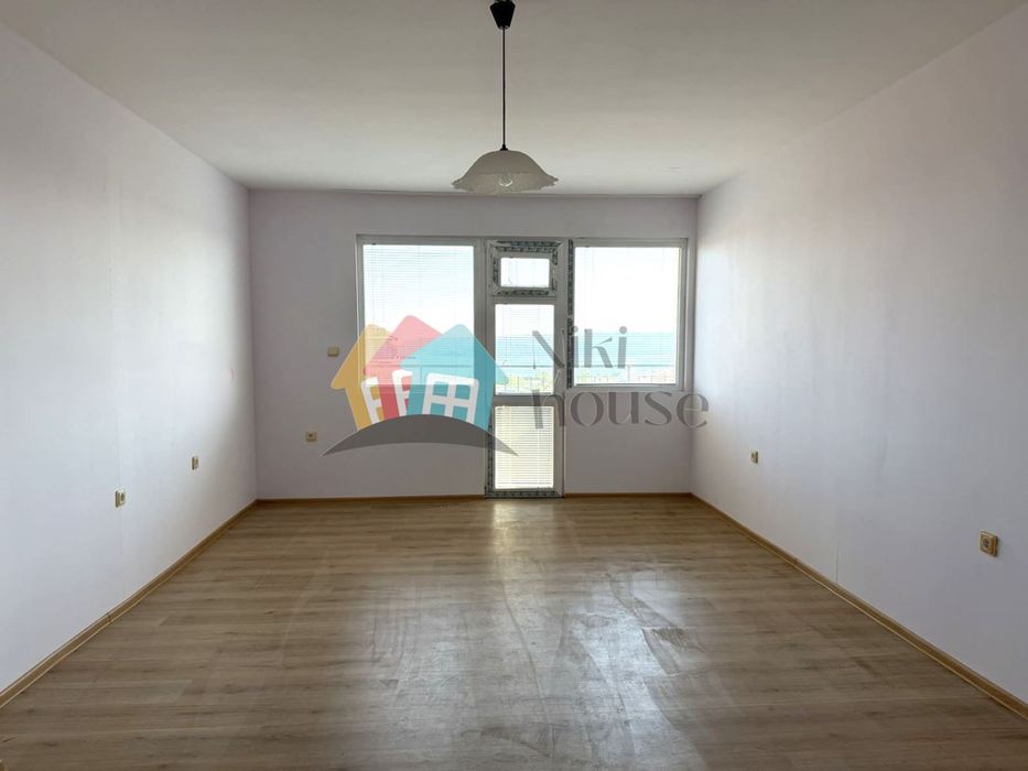 Продава се Двустаен апартамент в Варна, Бриз - 94 кв.м за 1026 €/кв.м - Снимка #4