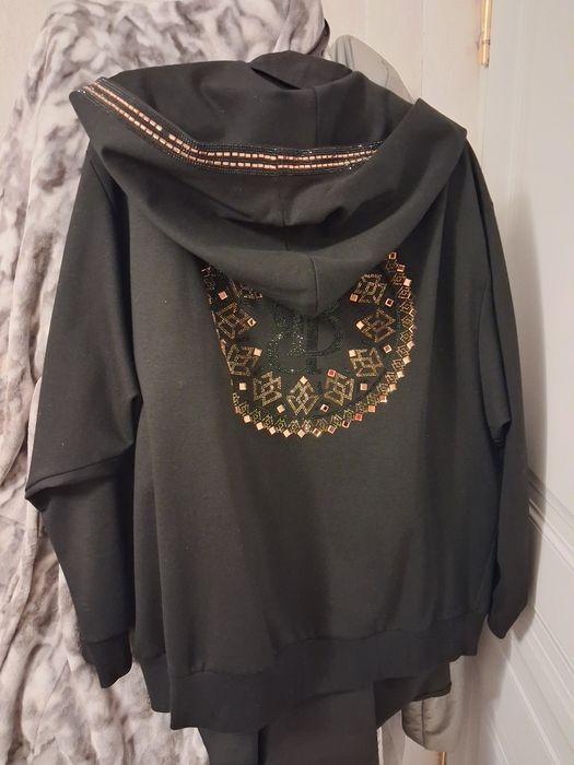 Продам Женская одежда