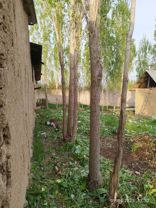 Участка сотилади