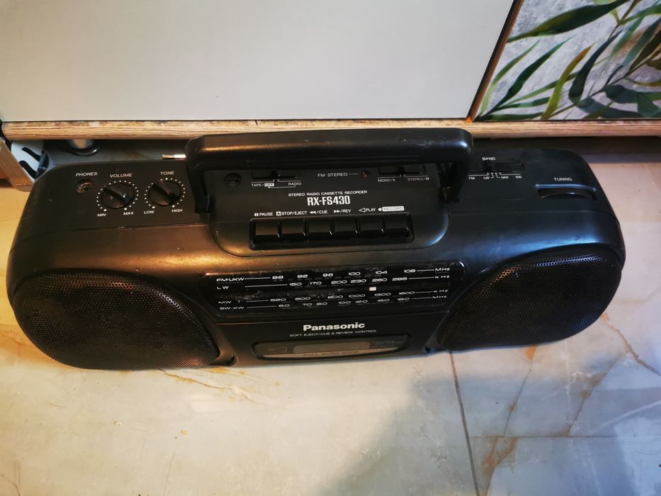 Casetofon Panasonic funcțional