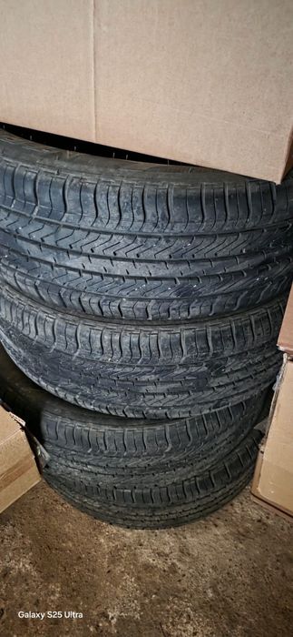 Шины  идеальные ...215/60/16