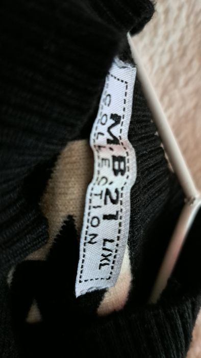 Pulover ( + 2 Blugi ) pret lot