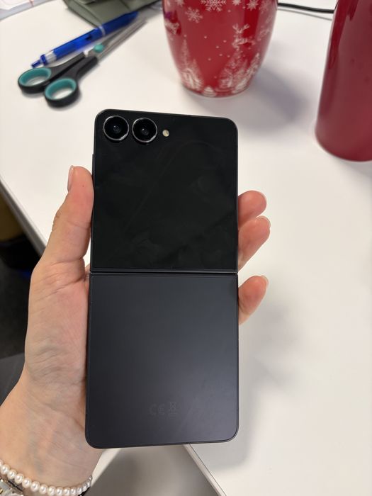 Samsung Z Flip 7 - 512 GB