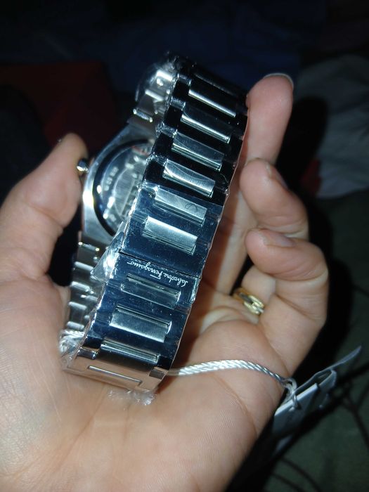 ceas bărbătesc Ferragamo Vega