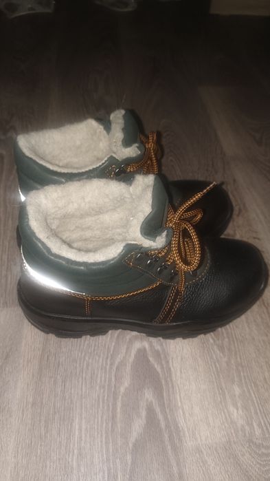 Продам спецодежду