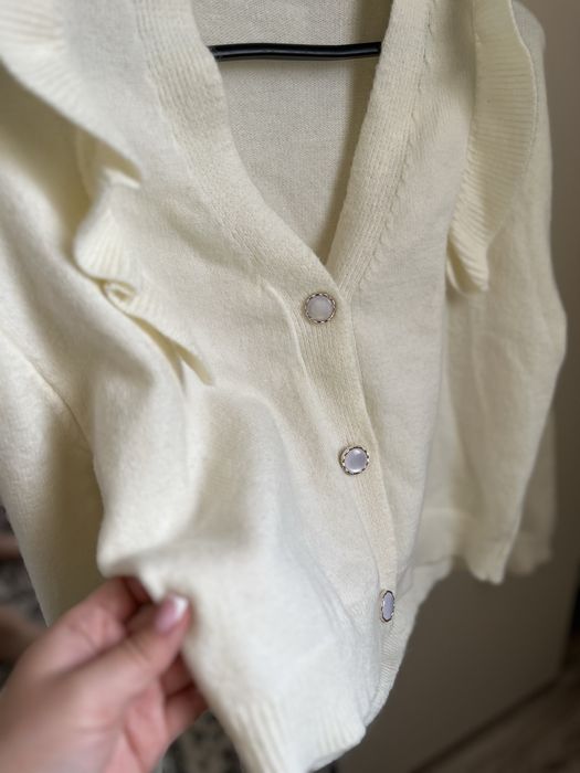 Кофточки женские