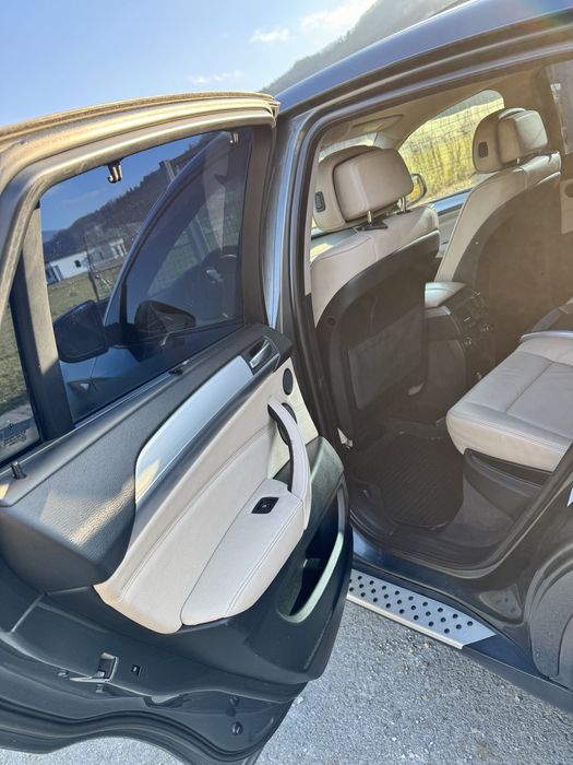 De vanzare Bmw x6 benzina 2009