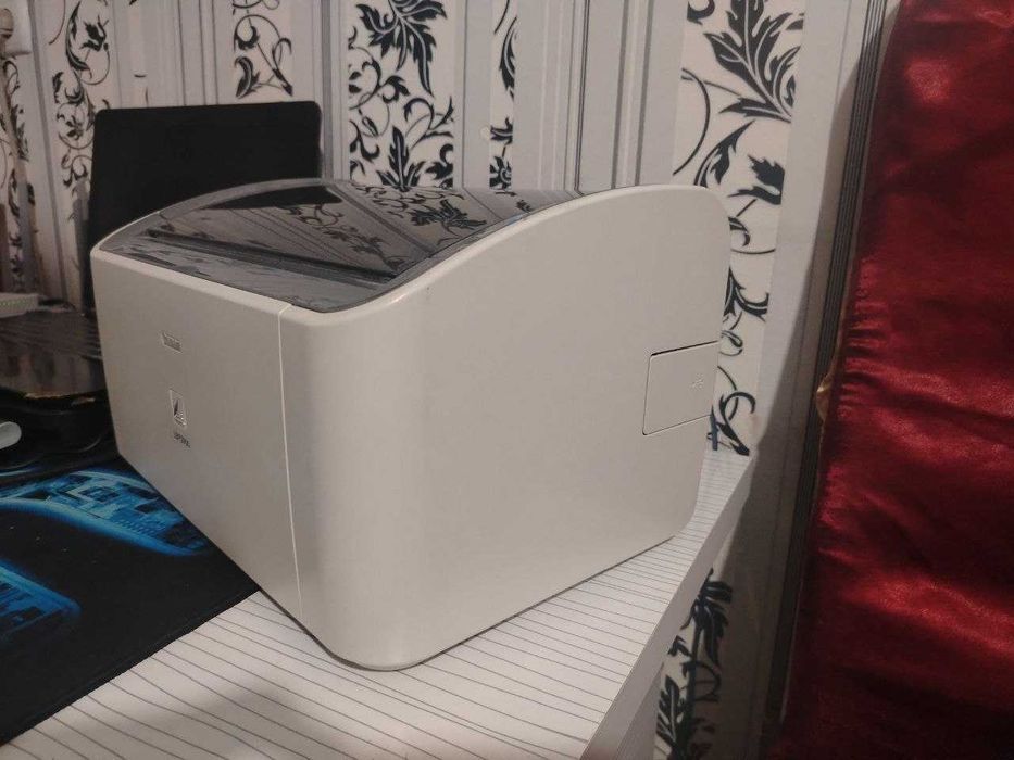 Принтер Canon lbp2900, идеалний, картридж оргинал, 1 йил гарантия