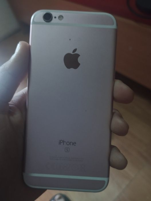 Продам iphone 6 срочно