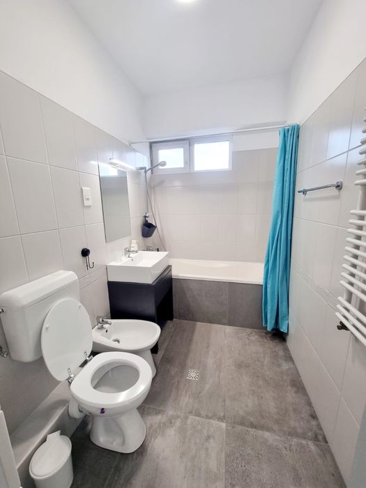 Vand apartament 2 camere 77mp  calea Torontalului
