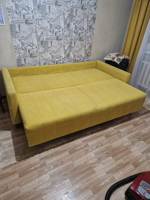 Продам диван в хорошем состоянии!