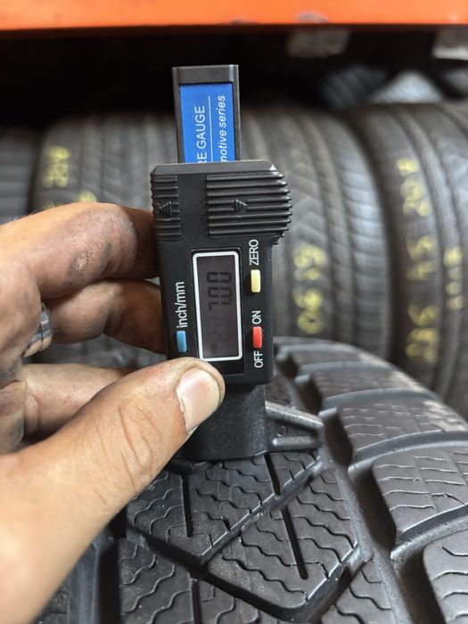 Anvelope Iarna 215/50/18 Pirelli SottoZero 3 215 50 18 R18