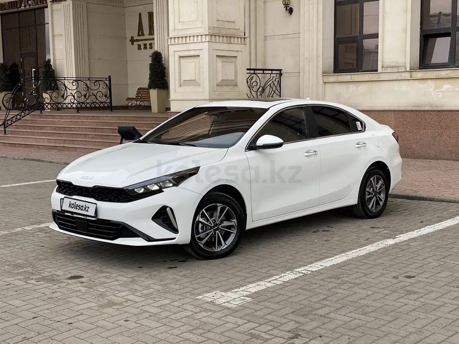 Запчасти KIA K3 китайской сборки капот фара бампер крыло двери багаж