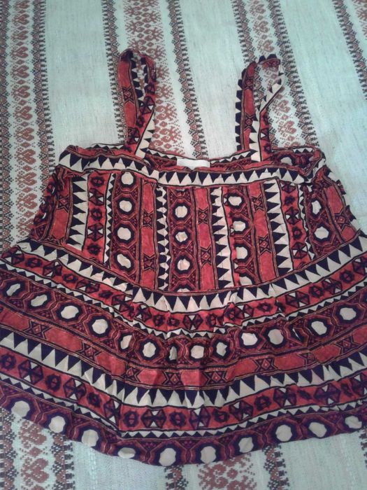 Продавам дамски блузи