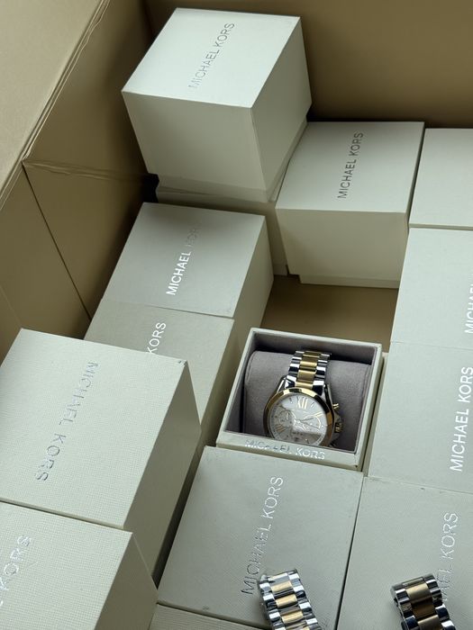 Michael kors часы