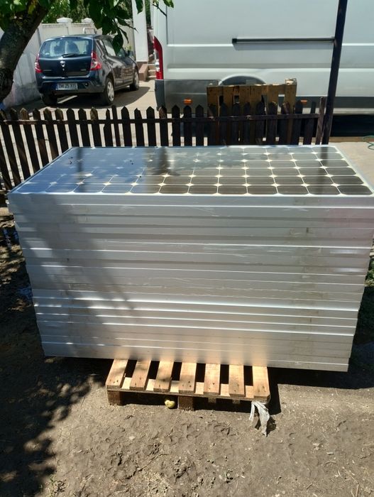 Panouri Fotovoltaice monocristaline de 190 waţi,  in Timișoara