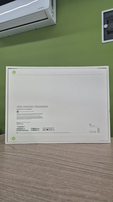 MacBook Pro 14-inch M4 1Tb/16gb ram Space Black