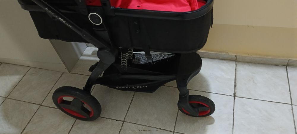Продам коляску срочно