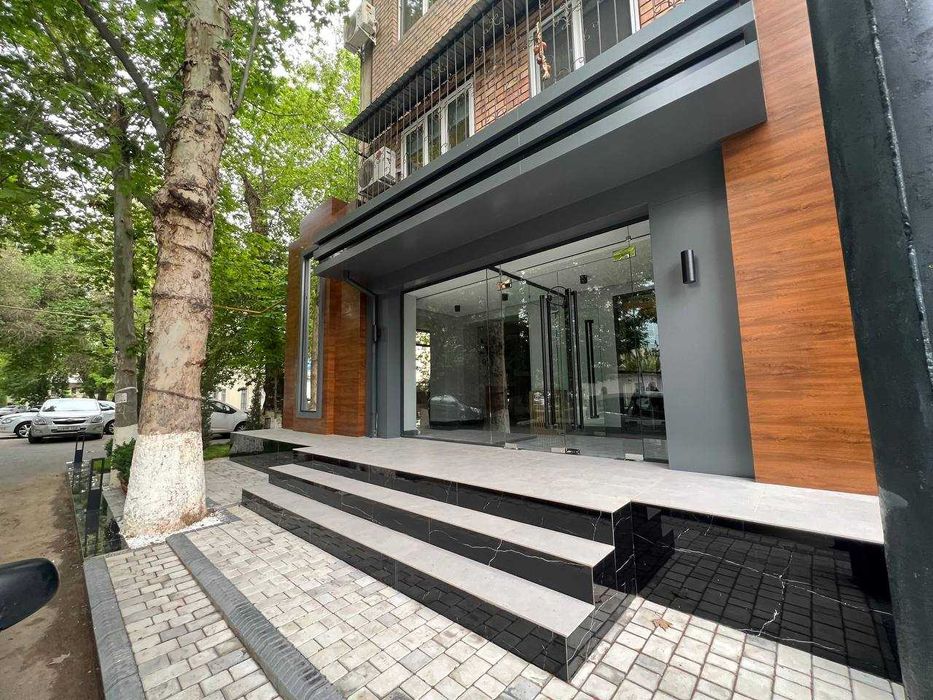 Продается помещения Ц2 , Консерватория  78м2, 12м2 подвал