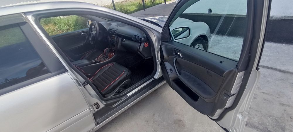 Мерседес с180 W203