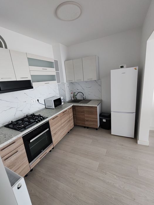 Vand apartament 2 camere