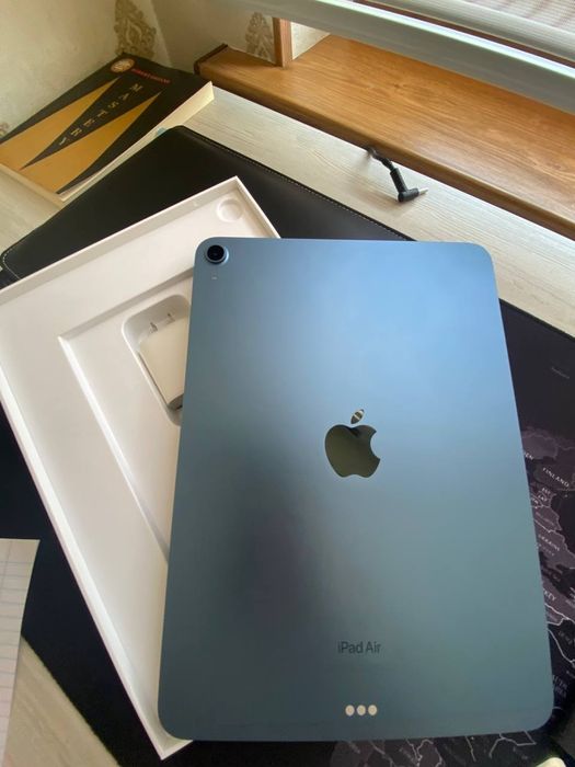 Ipad air M1 (Blue)