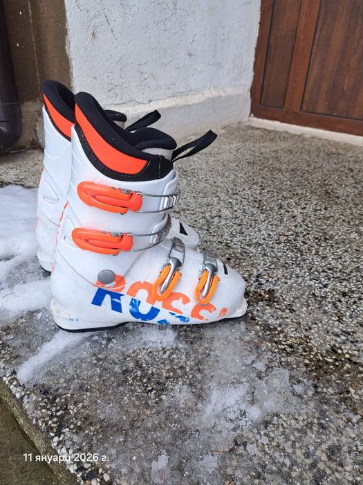 Детски ски обувки  Rossignol hero  37 номер.