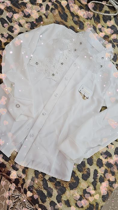 Белая  новая рубашка  размер неподошел