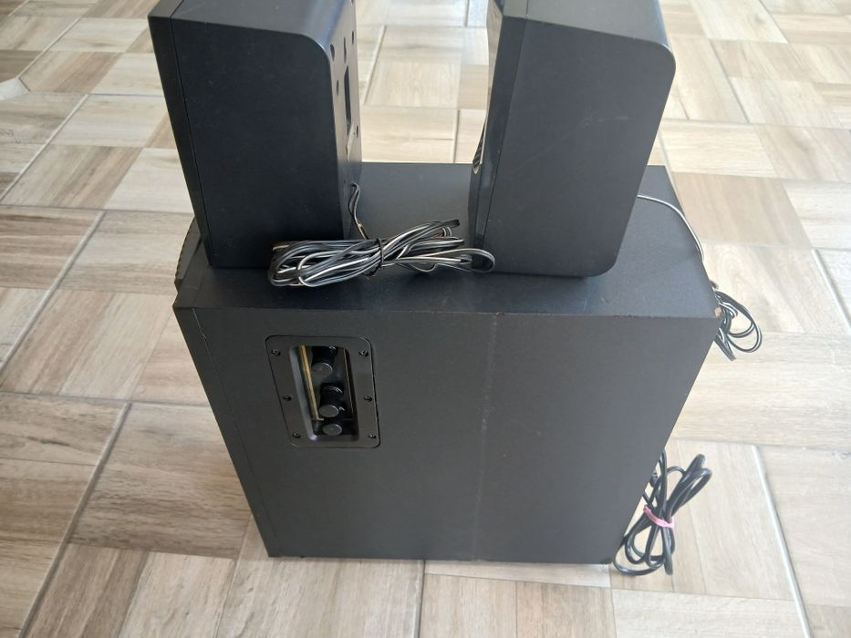 Sistem 2.1 Gravity 50w