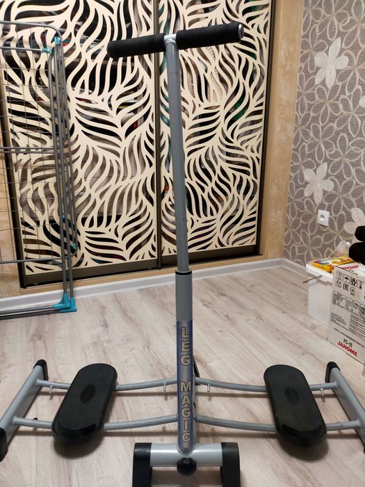 Тренажёр для ног