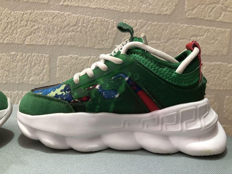 Adidasi Versace marimea 28