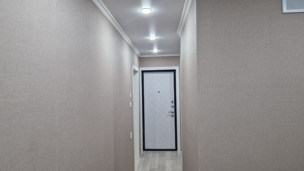 Продам 1 комнатную квартиру на среднем этаже с ремонтом